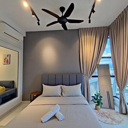 Arte Mont Kiara Host By Host Corner Suites Kuala Lumpur Phòng bức ảnh