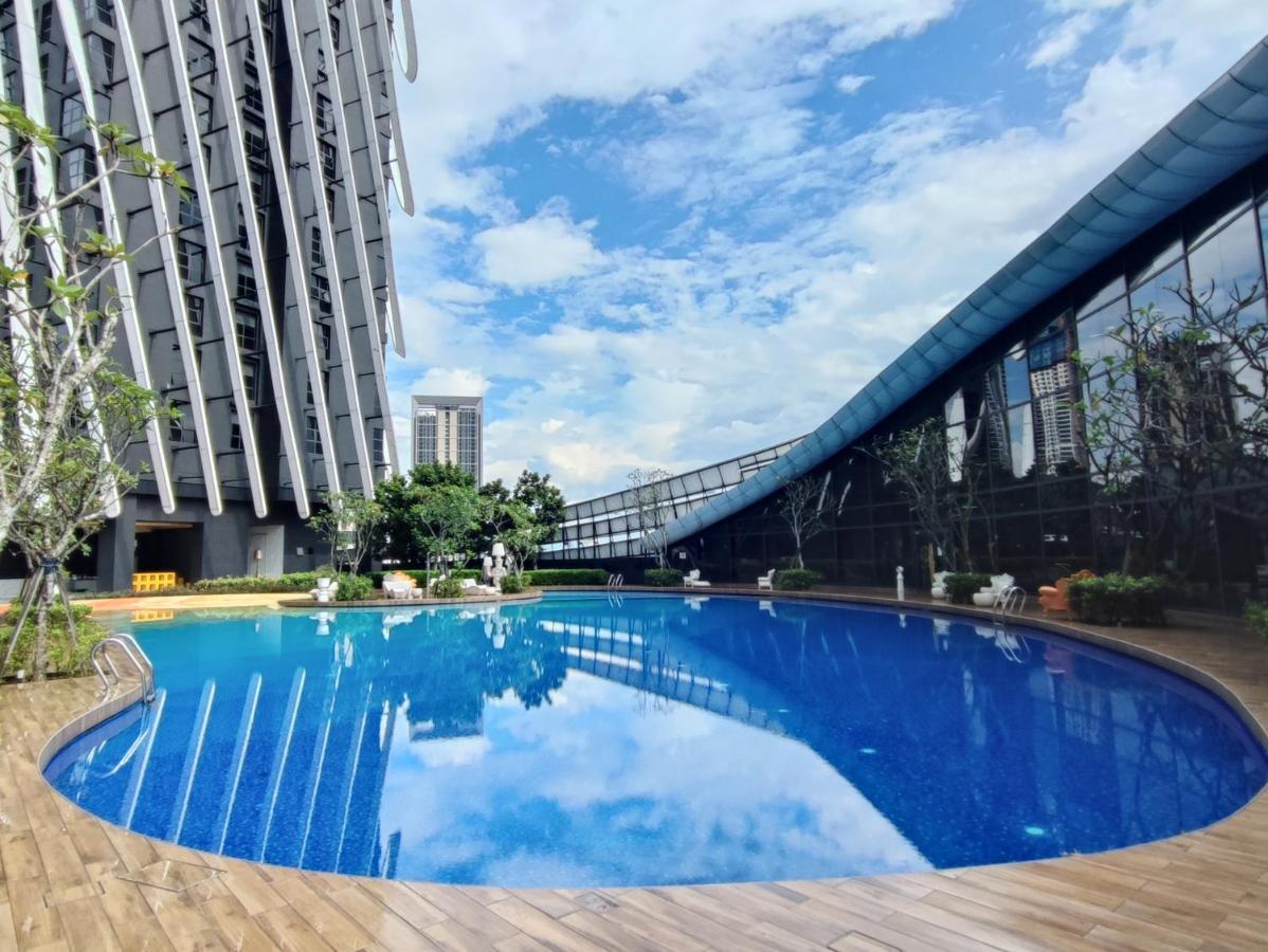 Arte Mont Kiara Host By Host Corner Suites Kuala Lumpur Ngoại thất bức ảnh
