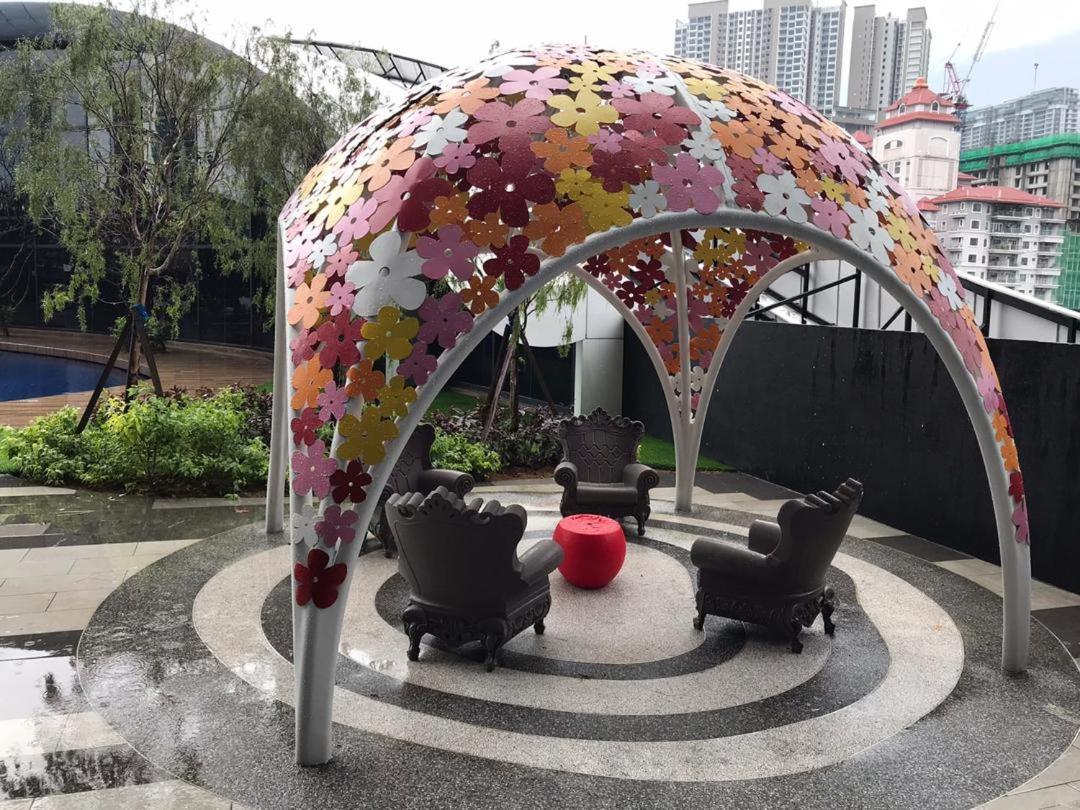 Arte Mont Kiara Host By Host Corner Suites Kuala Lumpur Ngoại thất bức ảnh