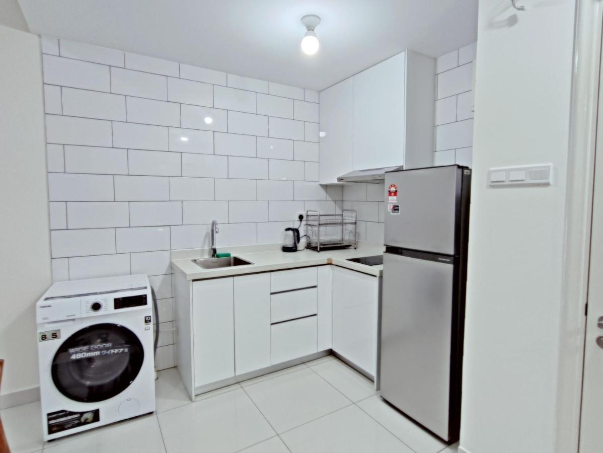 Arte Mont Kiara Host By Host Corner Suites Kuala Lumpur Ngoại thất bức ảnh