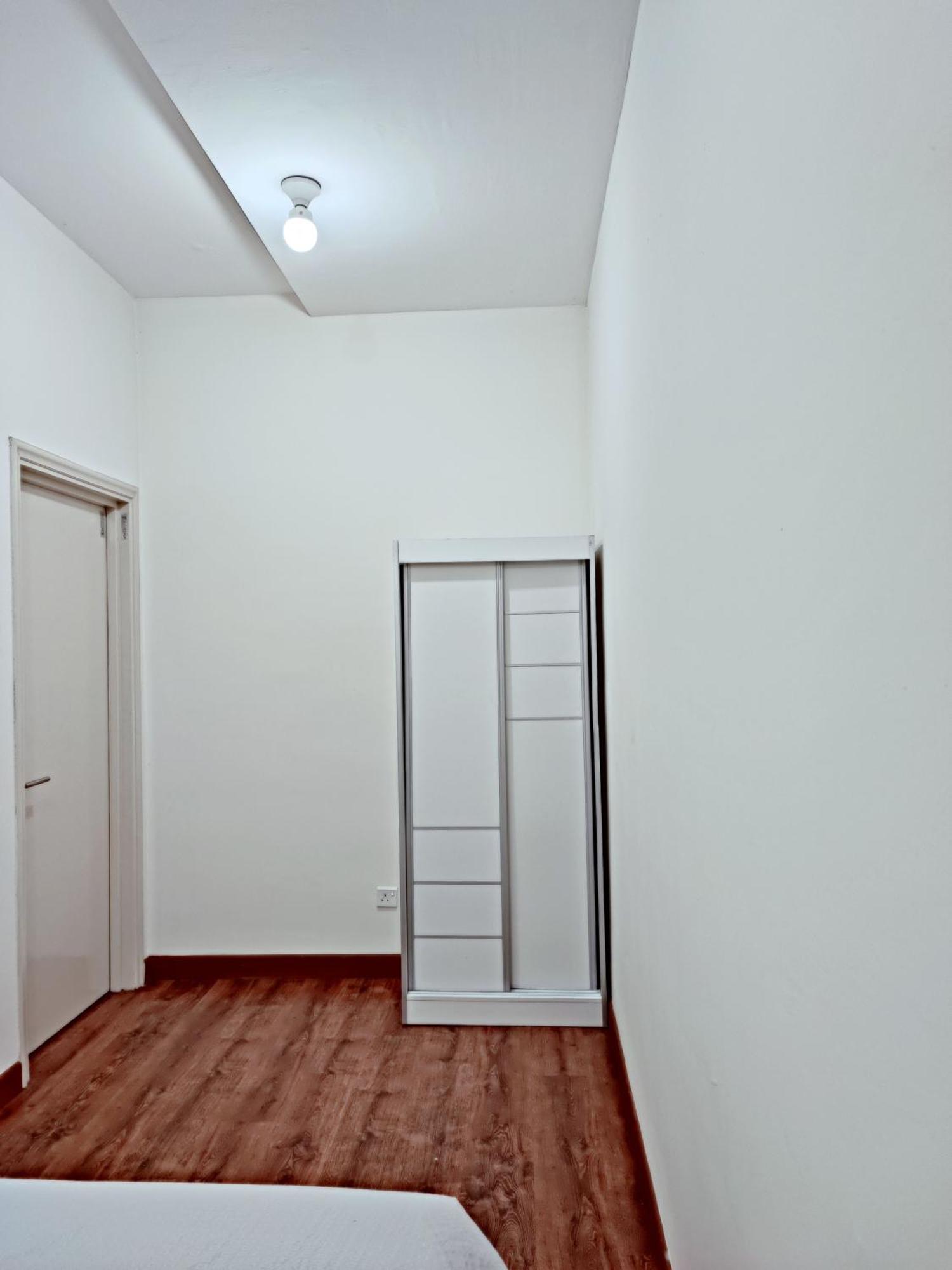 Arte Mont Kiara Host By Host Corner Suites Kuala Lumpur Phòng bức ảnh